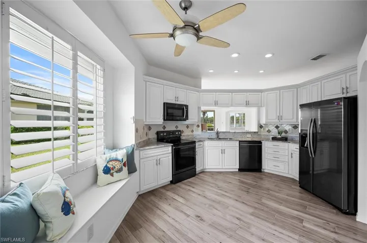 7750 Haverhill Ct, Naples, Florida 34104