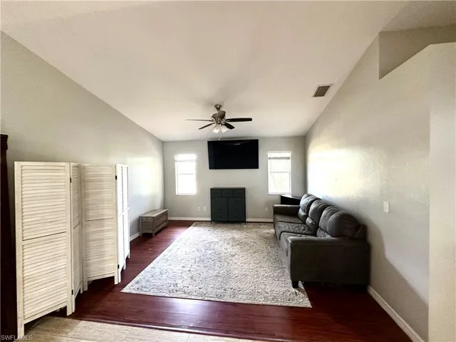 5212  Barth  ST, Lehigh Acres, FL 33971