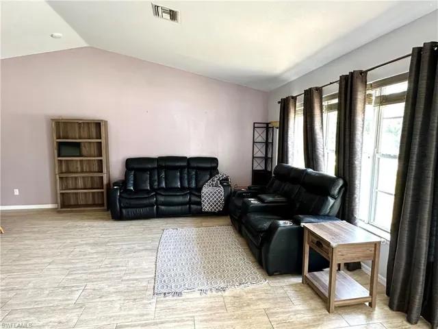 5212  Barth  ST, Lehigh Acres, FL 33971