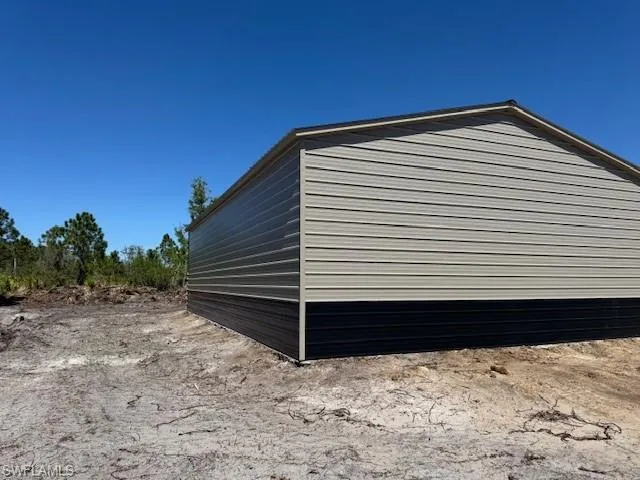 View of side of home
