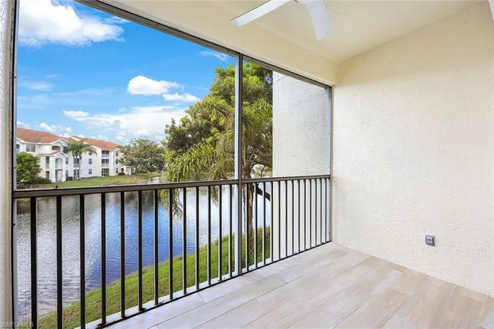 4690 Saint Croix Ln # 423, Naples Fl 34109