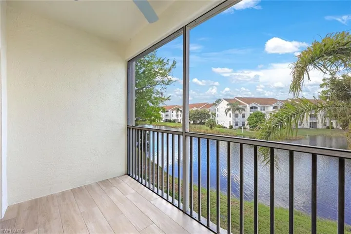 4690 Saint Croix Ln # 423, Naples Fl 34109