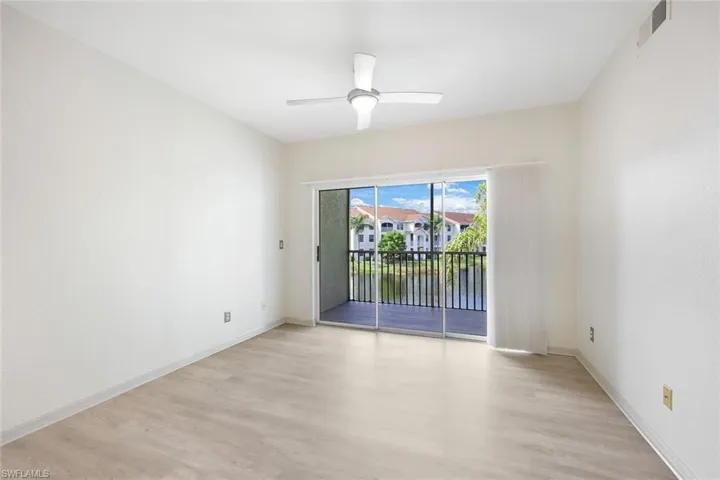 4690 Saint Croix Ln # 423, Naples Fl 34109