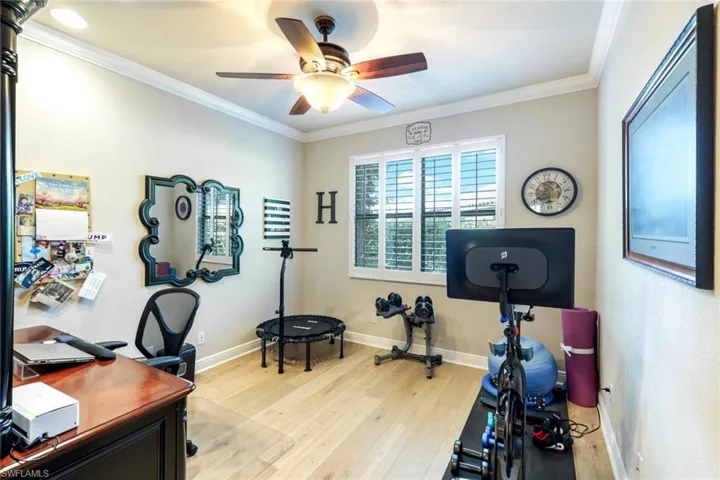 Office/Den/Flex Space