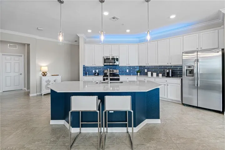 11785  Grand Belvedere  WAY, Fort Myers, FL 33913