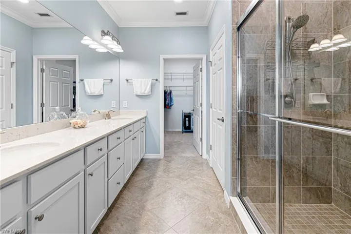 11785  Grand Belvedere  WAY, Fort Myers, FL 33913