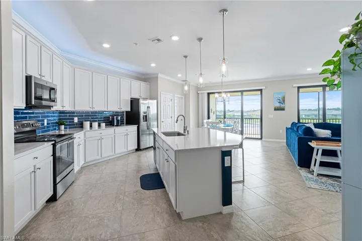 11785  Grand Belvedere  WAY, Fort Myers, FL 33913