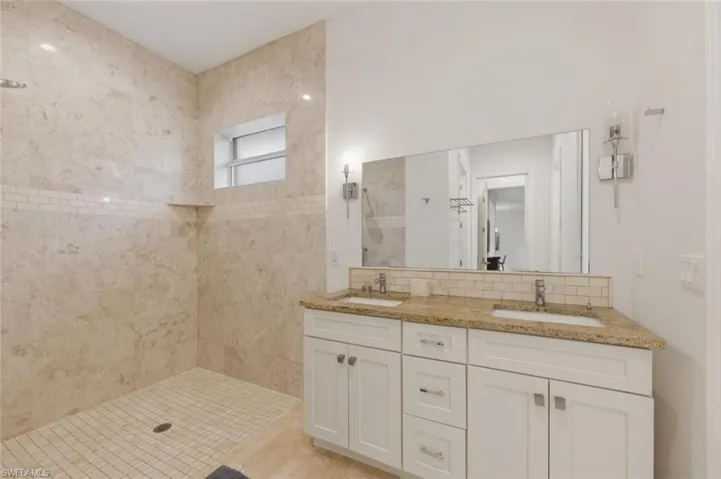 181  35th NE AVE, Naples, FL 34120