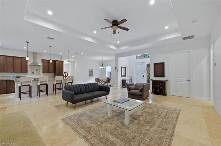 181  35th NE AVE, Naples, FL 34120