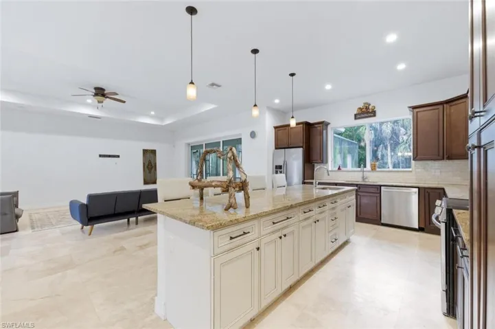 181  35th NE AVE, Naples, FL 34120