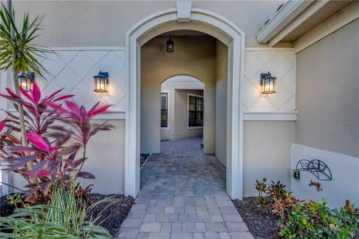 Beautiful portico entrance