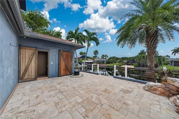1919 Se 37th Ter, Cape Coral, Florida 33904