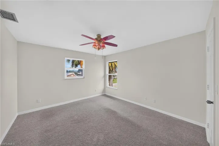 1919 Se 37th Ter, Cape Coral, Florida 33904