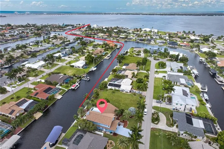 1919 Se 37th Ter, Cape Coral, Florida 33904