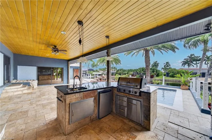 1919 Se 37th Ter, Cape Coral, Florida 33904