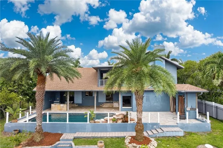 1919 Se 37th Ter, Cape Coral, Florida 33904