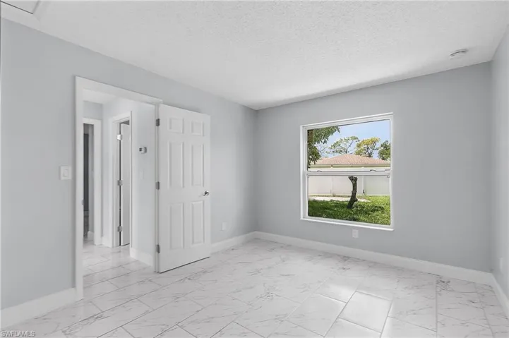 205 Purdue St, Lehigh Acres, Florida 33936