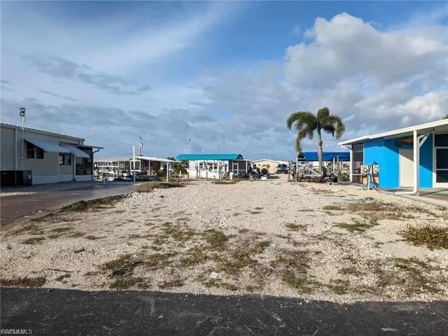 3073 Bounty Ln, St. James City, Florida 33956