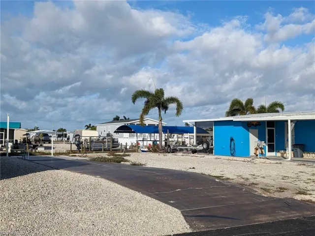 3073 Bounty Ln, St. James City, Florida 33956