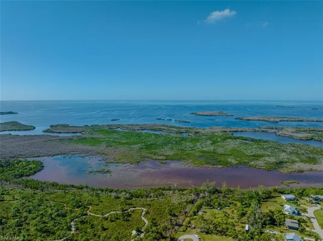 3073 Bounty Ln, St. James City, Florida 33956