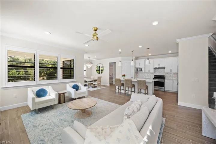 Contemporary Decor