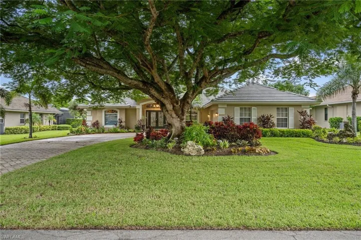 28399 Del Lago Way, Bonita Springs, Florida 34135