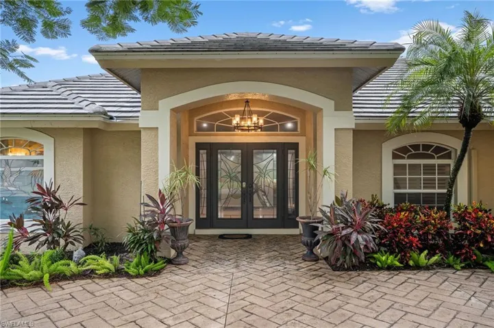 28399 Del Lago Way, Bonita Springs, Florida 34135