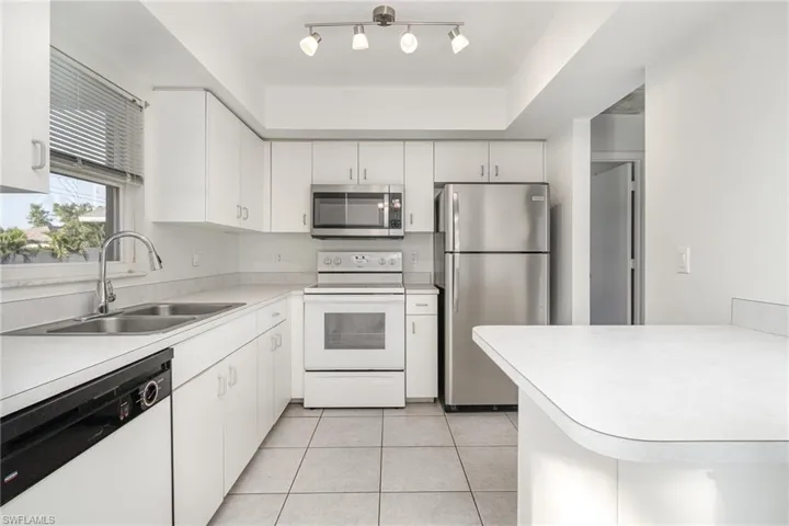 158 Se 19th St, Cape Coral Fl 33990