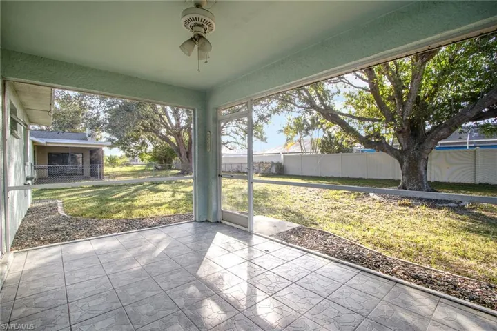 158 Se 19th St, Cape Coral Fl 33990