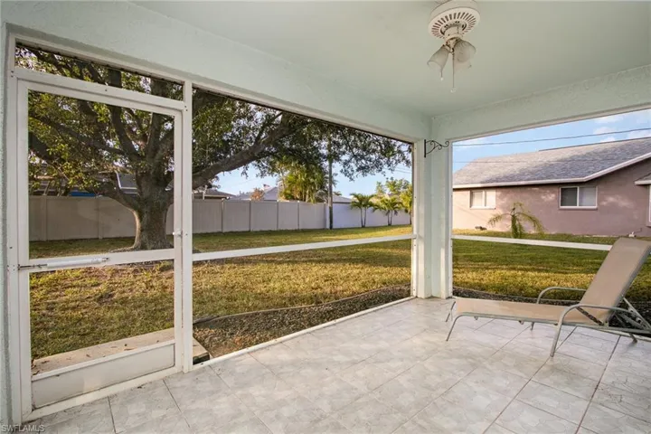 158 Se 19th St, Cape Coral Fl 33990