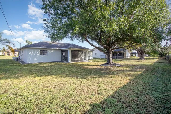 158 Se 19th St, Cape Coral Fl 33990