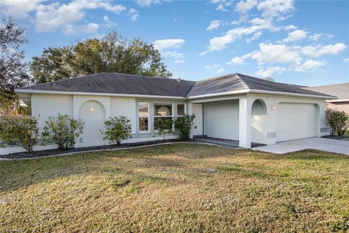 158 Se 19th St, Cape Coral Fl 33990