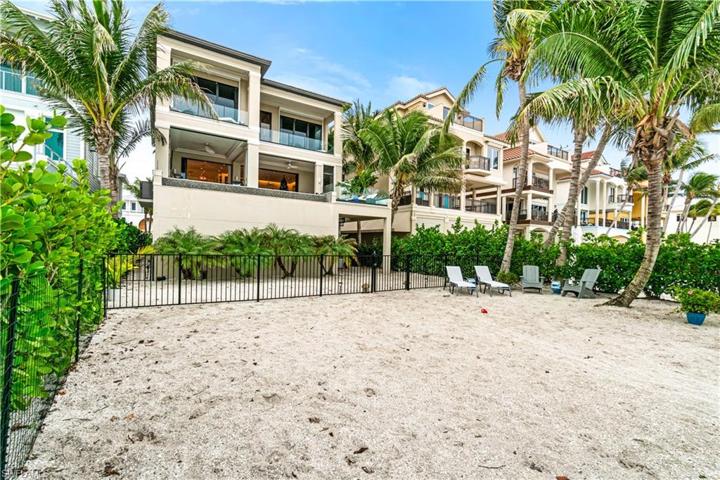 Privacy on your beach