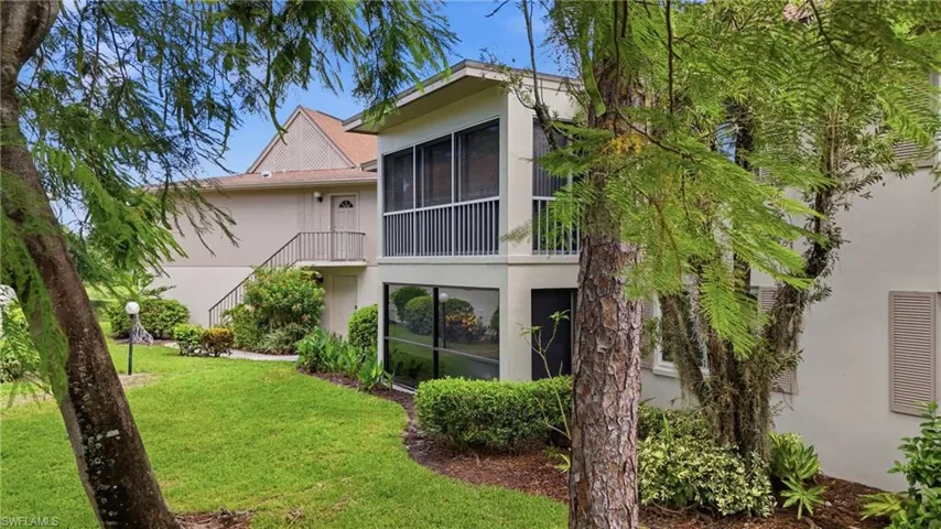 1940 Bald Eagle Dr 206-b, Naples, Florida 34105