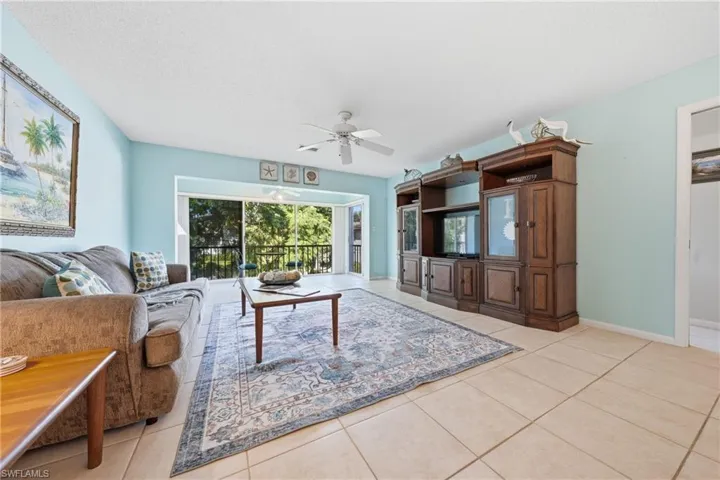 1940 Bald Eagle Dr 206-b, Naples, Florida 34105