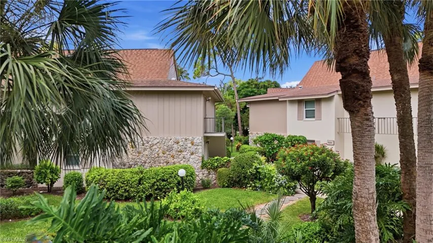 1940 Bald Eagle Dr 206-b, Naples, Florida 34105