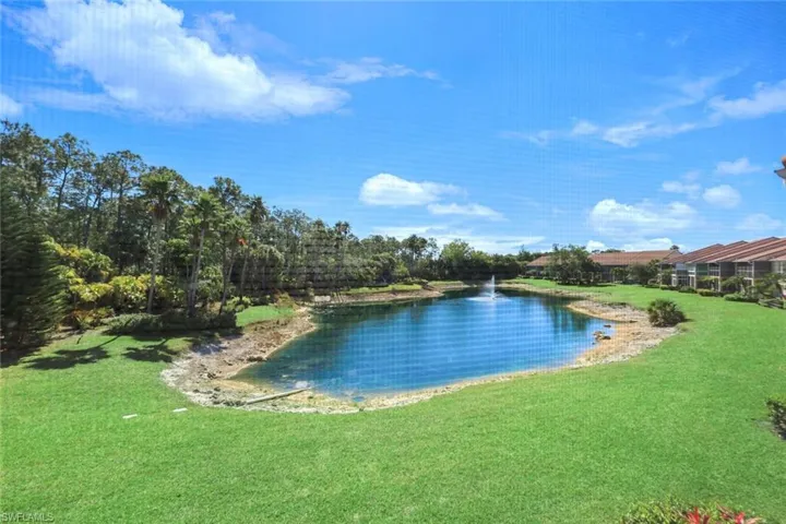 1972 Cascades Dr 4, Naples, Florida 34112