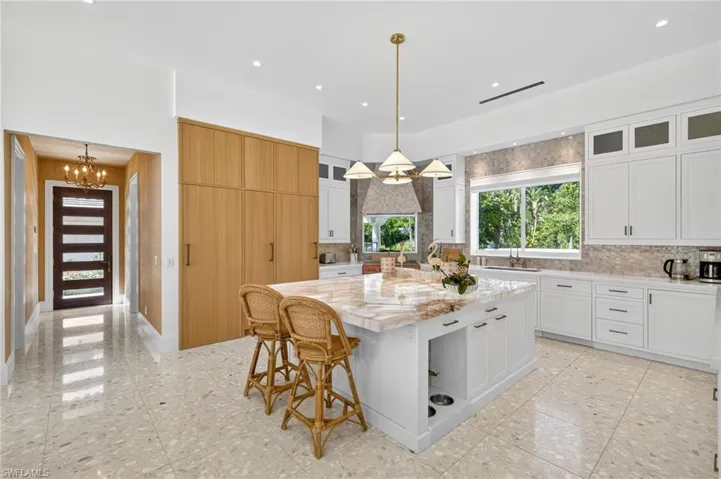 111  Caribbean  RD, Naples, FL 34108