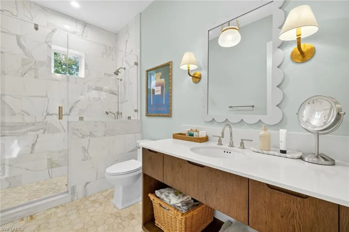 111  Caribbean  RD, Naples, FL 34108