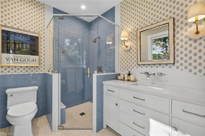 111  Caribbean  RD, Naples, FL 34108