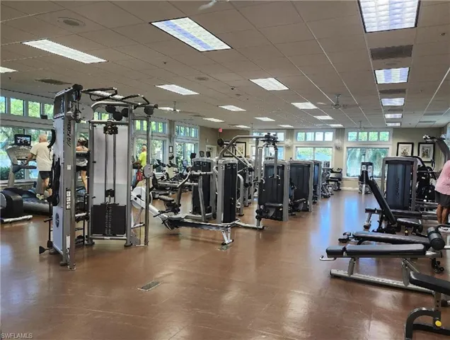 Manned exercise facility