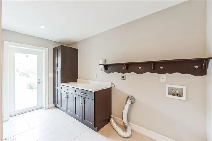 4240 1st Ave Sw, Naples Fl 34119