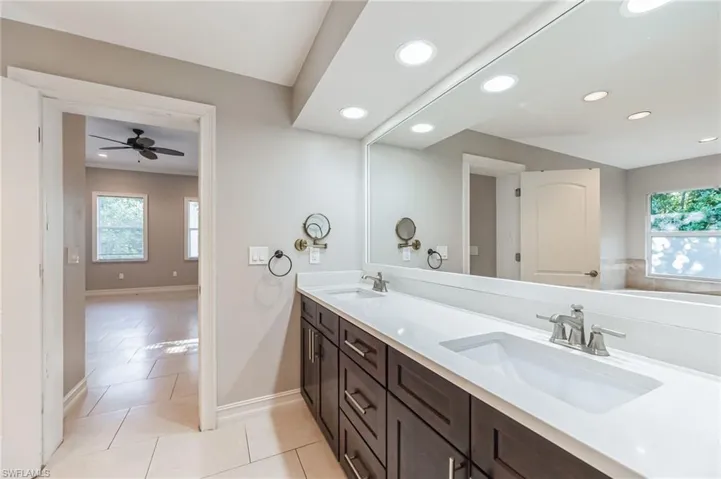 4240 1st Ave Sw, Naples Fl 34119