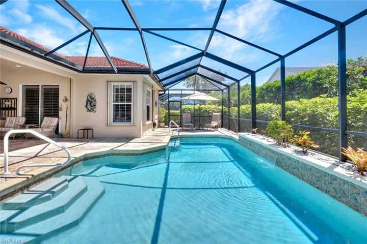 16208 Parque Ln, Naples, Florida 34110
