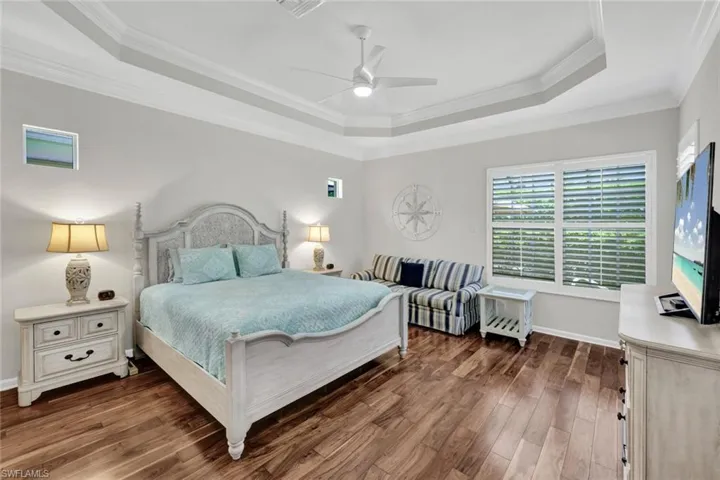 16208 Parque Ln, Naples, Florida 34110
