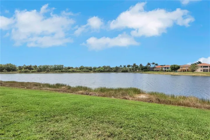 1557 Birdie Dr, Naples, Florida 34120