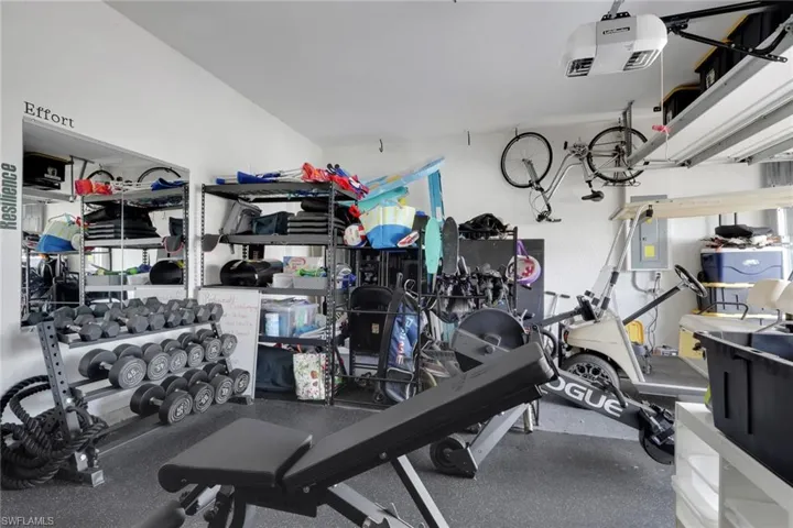 1557 Birdie Dr, Naples, Florida 34120