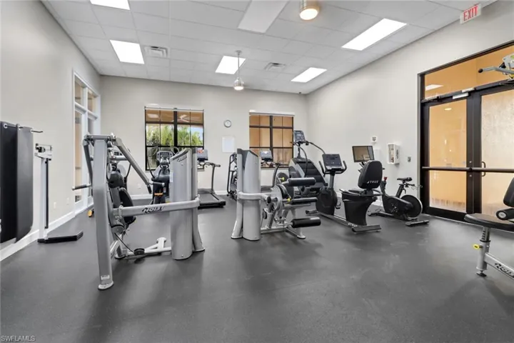 1557 Birdie Dr, Naples, Florida 34120
