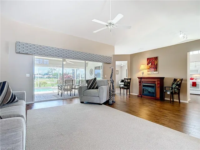 2180  Valparaiso  BLVD, North Fort Myers, FL 33917