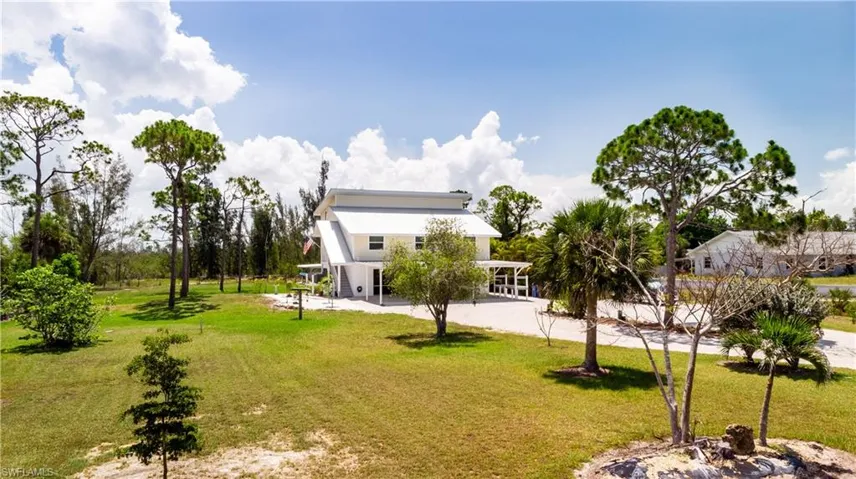 8626 Redwood Dr, St. James City, Florida 33956